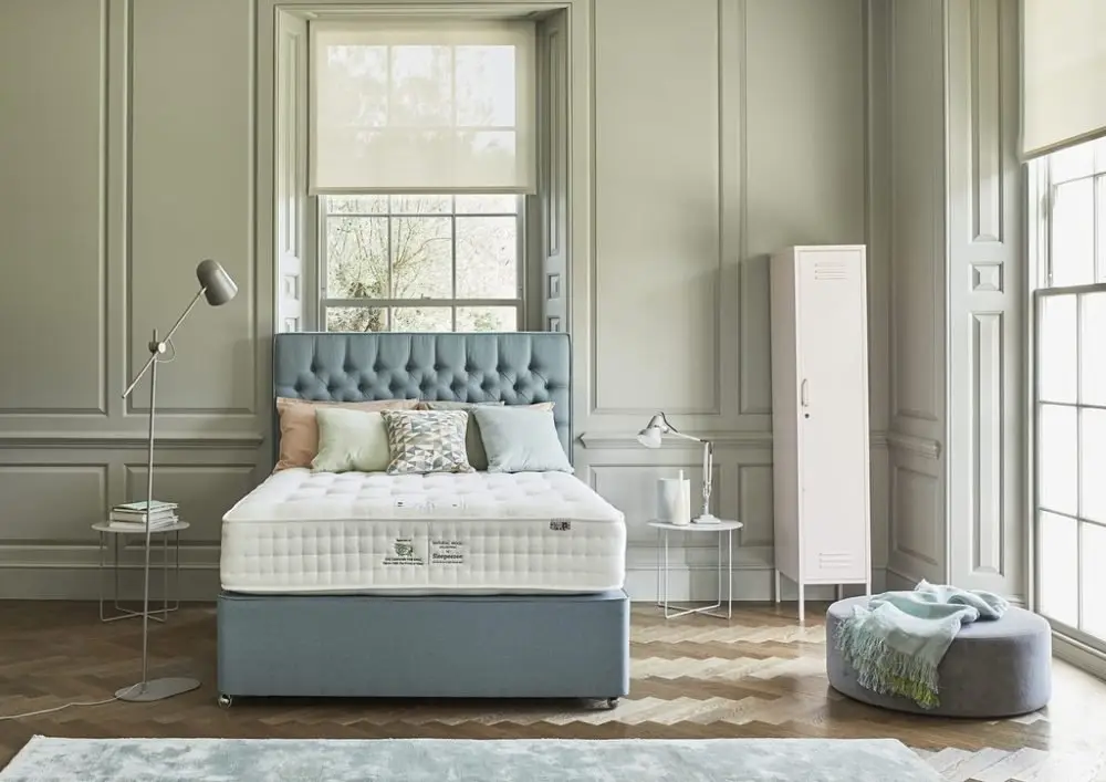 Sleepeezee Wool Superb 2800 Pocket Mattress 01