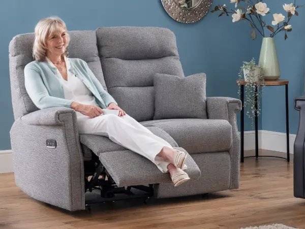 celebrity sandhurst reclining 2 seater sofa 02